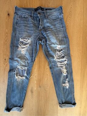 Light Blue Distressed women’s Jeans - Hollister size 25 button fly
